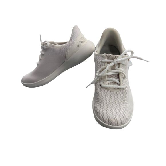 Kizik Madrid Eco Shoes Womens Wide Off White Knit Hands Free